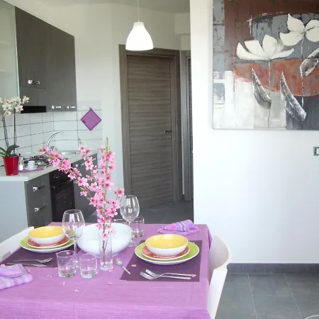 Picturesque In With Sea View And Garden Villa *